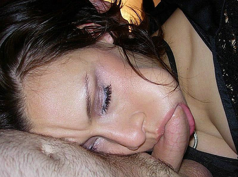 Спящей Сестре В Рот Сперму Порно